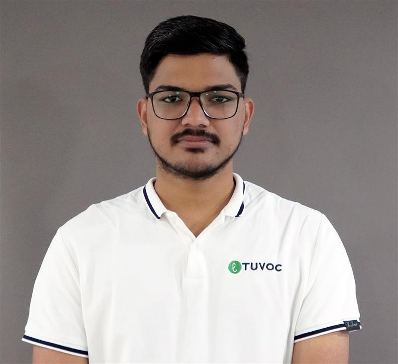 Haard Junior Python Developer tuvoc