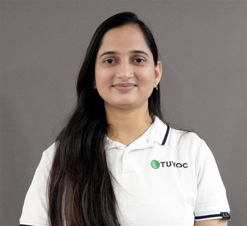 Chitra Tuvoc dedicated developer